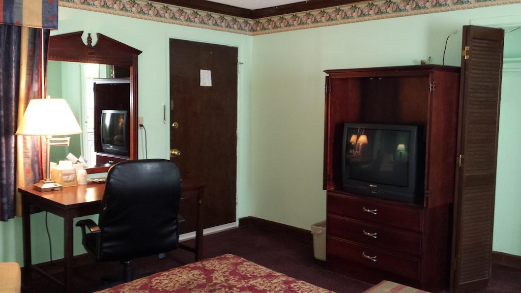 Executive Lodge Alcoa Rum bild
